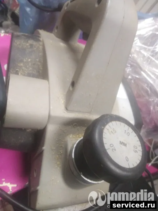 Рубанок Интерскол P-82TC-01