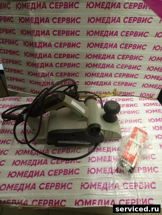 Рубанок Интерскол Р-102.1100ЭМ