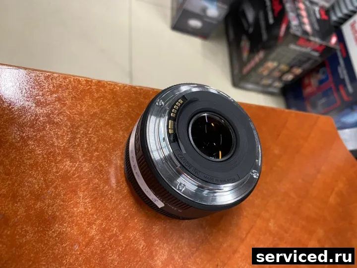 Объектив Canon 0.35