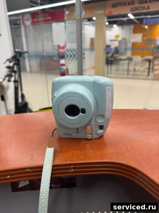 Фотоаппарат цифровой до 7 МП Instax mini 9