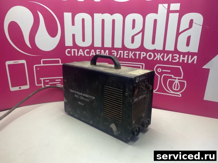 Инверторный сварочник Ricon arc200mini