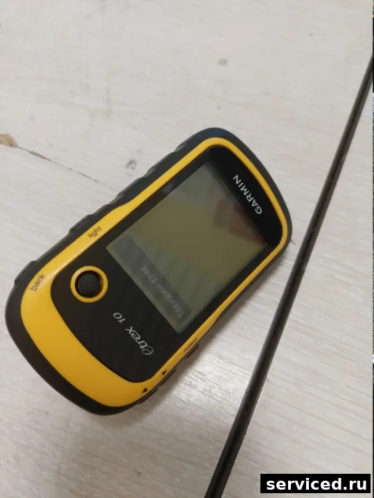 Навигатор Garmin 000