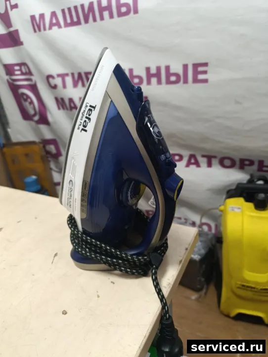 Утюг Tefal fv6812