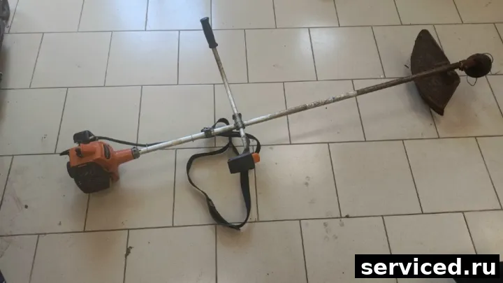 Бензокосилка (бензотриммер) Hitachi CG22EAS(S)