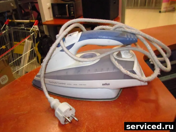 Утюг Braun 4679