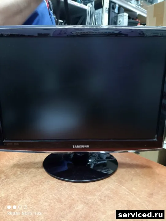 LCD/TFT телевизор 20-24" Samsung T220HD