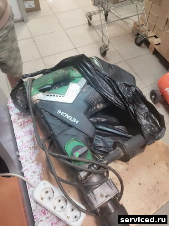 Перфоратор Hitachi dh50mr