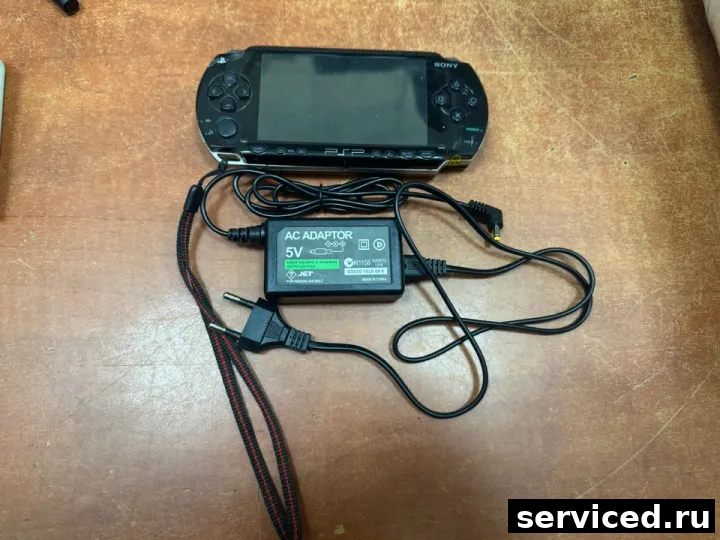 Игровая приставка Sony PSP-1004
