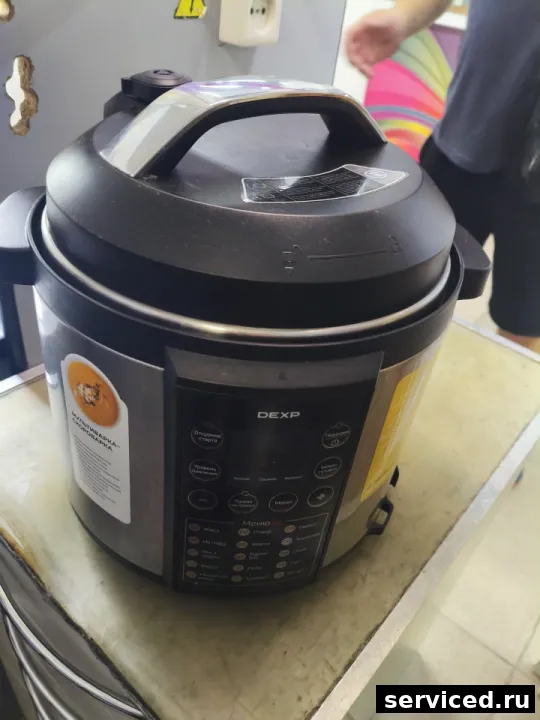 Мультиварка DEXP PC-100