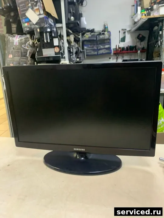LCD/TFT телевизор 20-24" Samsung UE22ES5000W