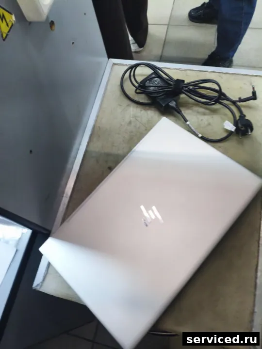 Ноутбук HP 17cg1002ur