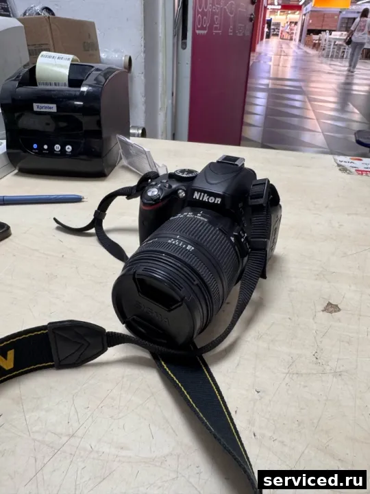 Фотоаппарат цифровой до 7 МП Nikon D5100